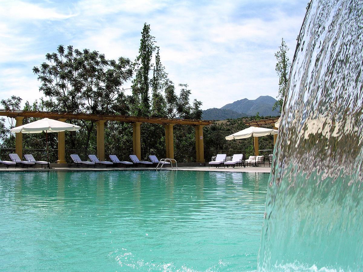 Termas De Jahuel Hotel & Spa Santa María Екстериор снимка