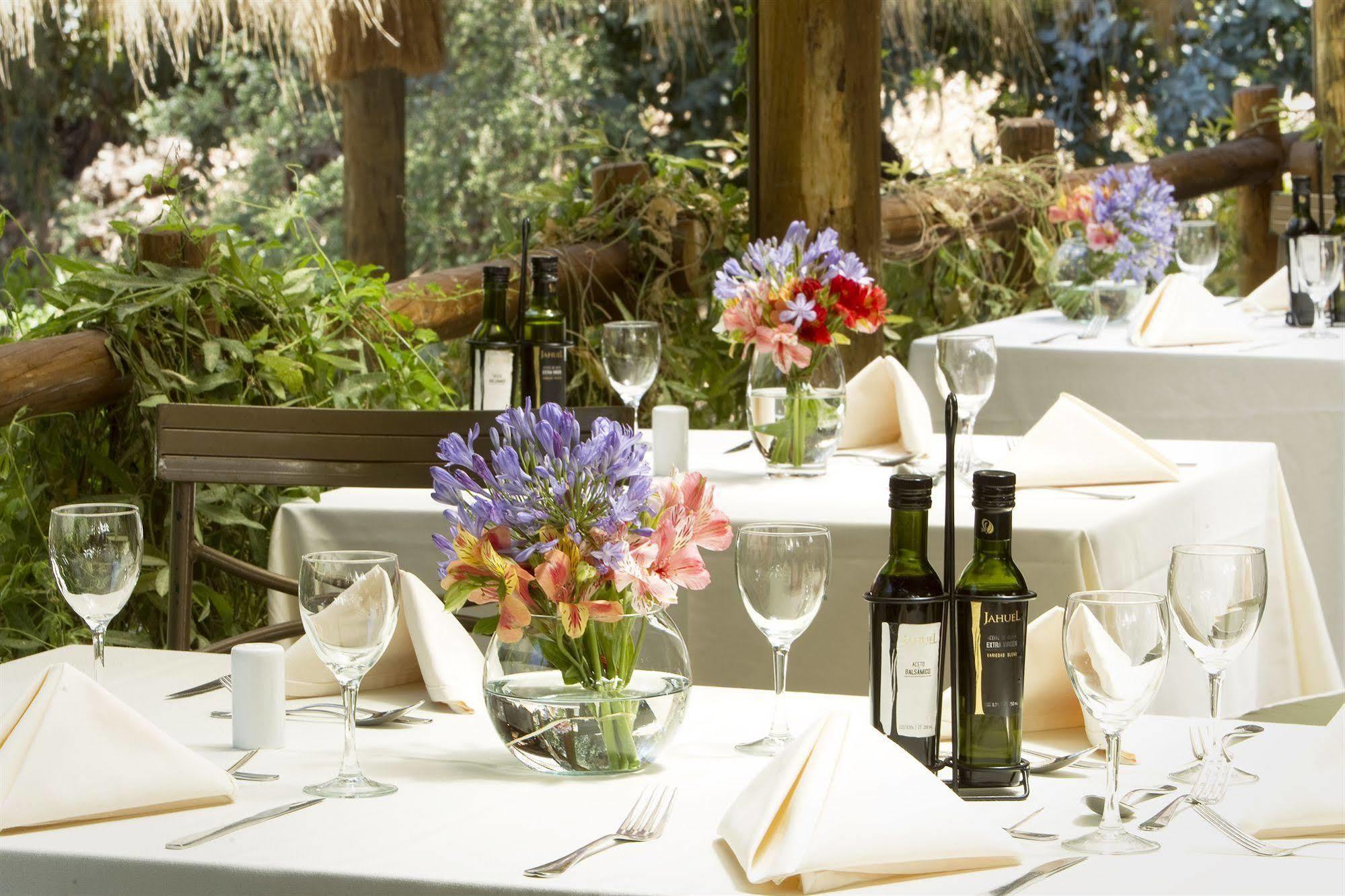 Termas De Jahuel Hotel & Spa Santa María Екстериор снимка