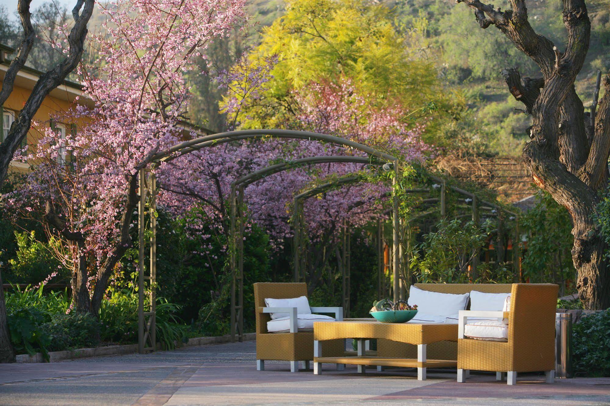 Termas De Jahuel Hotel & Spa Santa María Екстериор снимка